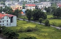 Kinh hoàng lãng phí đất 