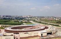 Ngắm khu chợ đô thị hình vỏ ốc khổng lồ ở Ấn Độ