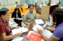 Dân sẽ bớt khổ khi làm sổ đỏ
