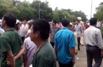 Những bất thường quanh phiên đấu giá "đất vàng"