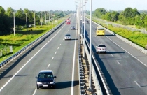 10 năm sẽ làm 4.000km đường cao tốc