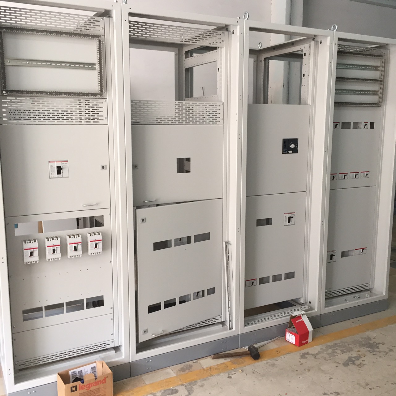  				 CÔNG TY TNHH TM DV KỸ THUẬT THUẬN PHÁT				