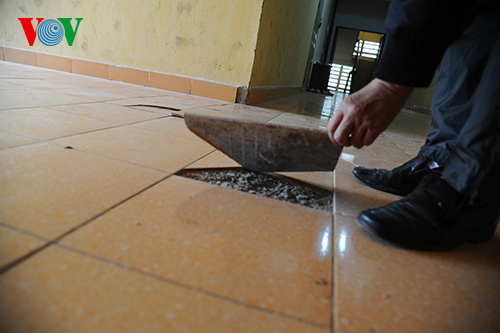 Sửa chữa nhà khi nền nhà bị phồng dộp